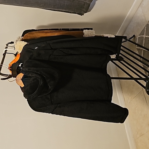 Old Navy fuzy fall zipper jacket - Picture 2 of 4